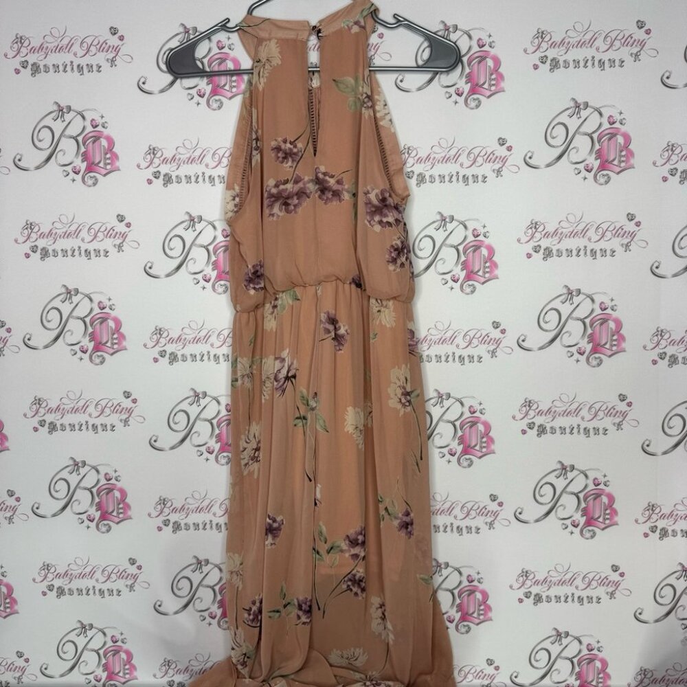 Sienna sky dress tan floral crochet boho long maxi leg slit on one side sexy - Picture 2 of 13